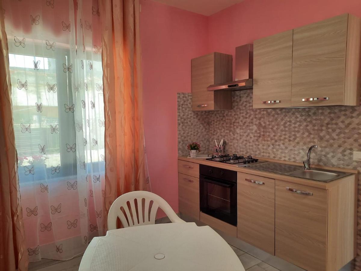 Villa Miriam Mondragone Luaran gambar