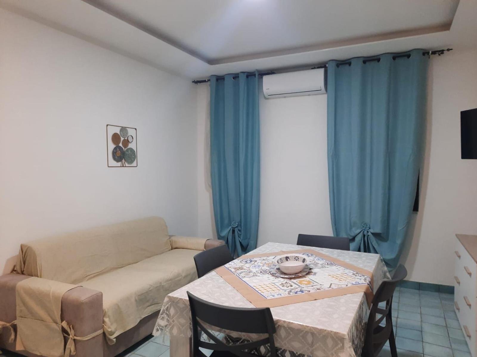 Villa Miriam Mondragone Luaran gambar
